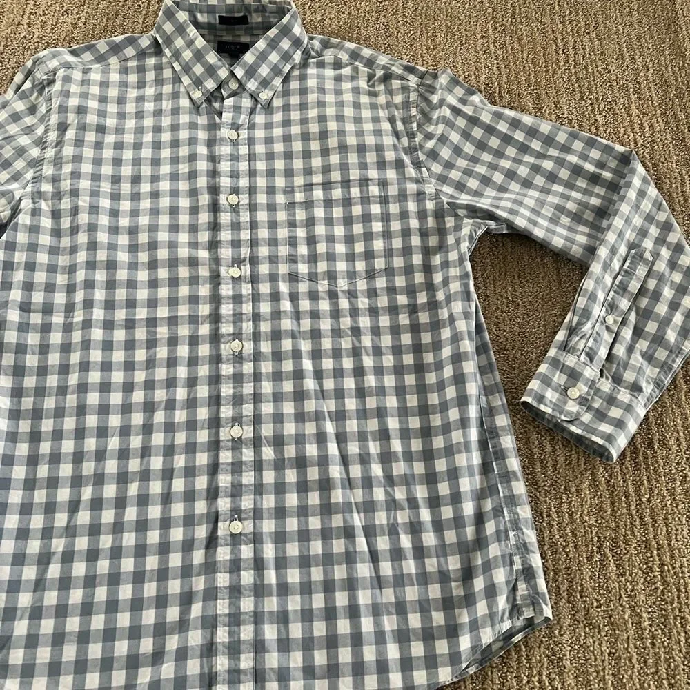 J. Crew Mens Blue and White Checkered Button Down Shirt